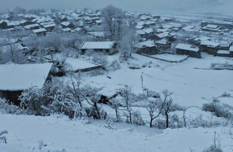 हुम्लामा यस वर्ष पहिलोपटक हिमपात