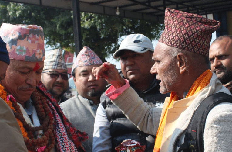 भीम रावललाई विराटनगरमा राजावादीहरुको स्वागत